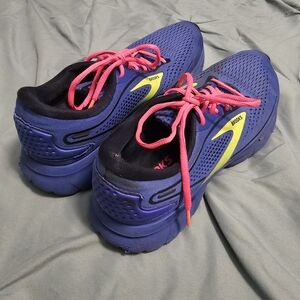 Women's Brooks Trace 2 - Size 11